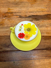 Load image into Gallery viewer, Vintage Soy Candle Teacup