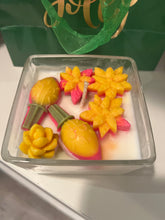 Load image into Gallery viewer, Christmas Terrarium Candles