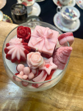 Load image into Gallery viewer, Christmas Terrarium Candles