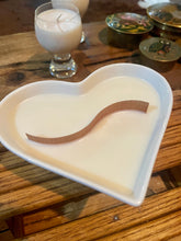 Load image into Gallery viewer, Ceramic Heart with Soy Wax