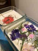 Load image into Gallery viewer, Huge 18+ Ounce Candle decorated with dried flowers