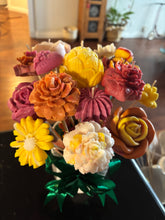 Load image into Gallery viewer, Soy Wax Candle Bouquet
