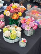 Load image into Gallery viewer, Soy Wax Candle Bouquet
