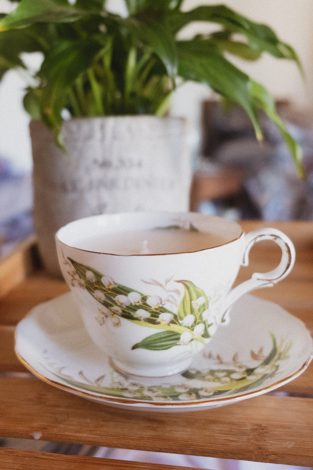 Vintage White Bluebells Candle